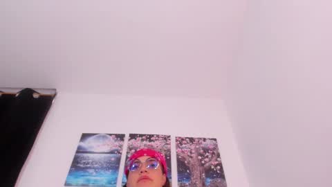 Snapshot of baby_ashly chatting on 03/04/25, 09:54 baby ashly online show from 03/04/25, 09:54