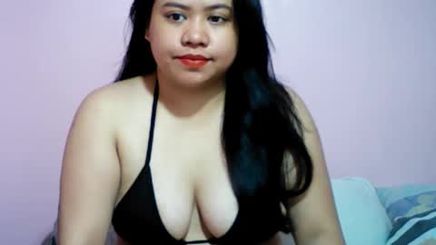 Snapshot of baby_brie chatting on 10/08/25, 05:54 Welcome Guys Glad To See U here My Name is Brie Hope We have Good Time here online show from 10/08/25, 05:54