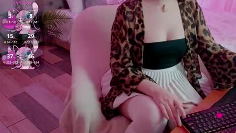 Debora online show from 12/14/25, 10:14