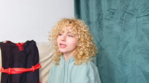 Babby Doll online show from 02/28/25, 08:28