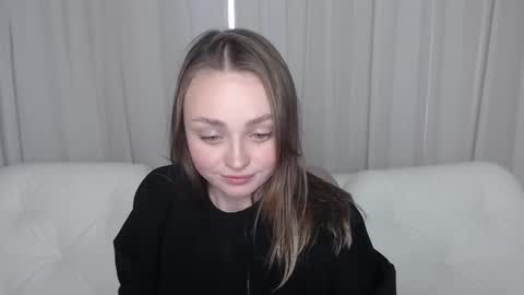 Baby emmaa online show from 01/23/25, 01:35