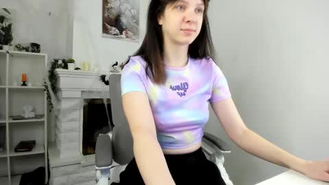 Evalena maybe just Eva online show from 11/04/25, 05:17