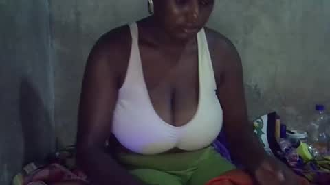 baby_fayyan online show from 04/11/26, 04:50