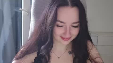Snapshot of baby_girl_2028 chatting on 06/20/26, 08:06 Gabriella online show from 06/20/26, 08:06