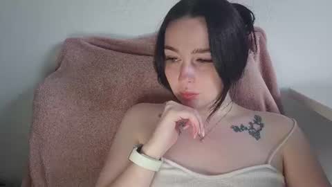 Snapshot of baby_girl_2028 chatting on 07/02/26, 06:36 Gabriella online show from 07/02/26, 06:36