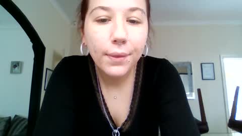 baby_girls2224 online show from 02/18/26, 09:05