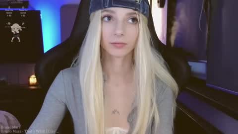 baby gopn1k online show from 02/07/25, 02:58