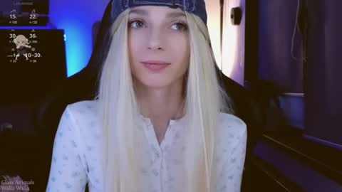 baby gopn1k online show from 02/11/25, 03:08