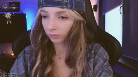 baby gopn1k online show from 03/03/25, 05:09