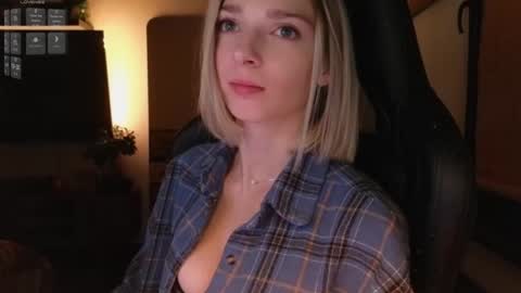 baby gopn1k online show from 11/21/25, 05:06