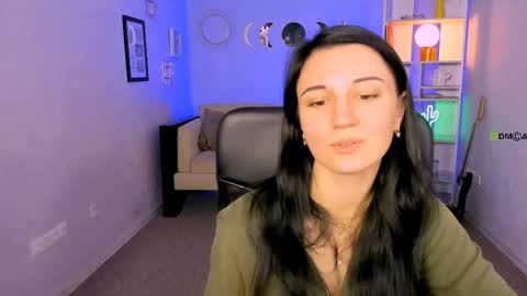 baby online show from 11/11/25, 06:57