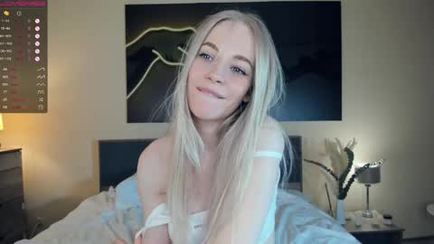 Emily online show from 03/08/25, 12:20