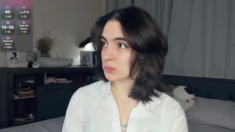 Emily online show from 02/03/26, 07:13