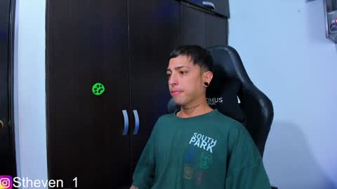 Junior       Independent Model online show from 01/03/25, 08:01