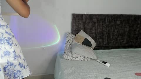 Snapshot of baby_kaliope chatting on 12/04/24, 01:20 Kaliope online show from 12/04/24, 01:20