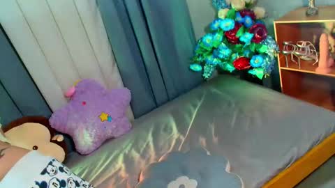 Snapshot of baby_kira1988 chatting on 06/01/26, 11:34 Your Baby Kira online show from 06/01/26, 11:34
