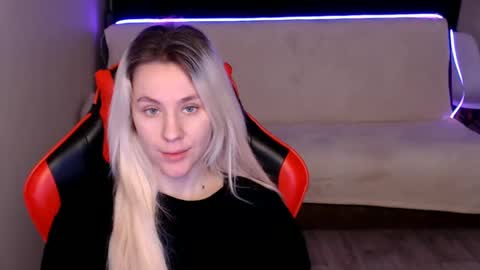 baby_kitte online show from 12/04/24, 03:37