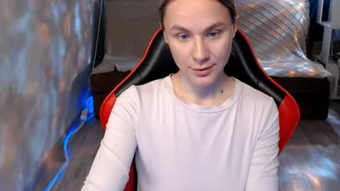 baby_kitte online show from 03/18/26, 04:04