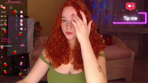 Snapshot of baby_little_fox chatting on 09/30/25, 01:49 baby_little_fox online show from 09/30/25, 01:49