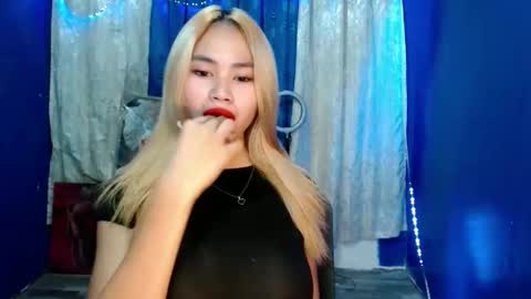 Snapshot of baby_love143 chatting on 10/05/25, 11:08 sky online show from 10/05/25, 11:08