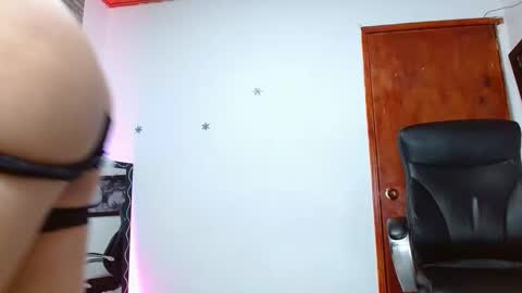 sofia online show from 03/02/25, 02:00