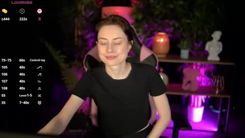 Snapshot of baby_luna_xo chatting on 02/27/26, 09:53 Hanna online show from 02/27/26, 09:53