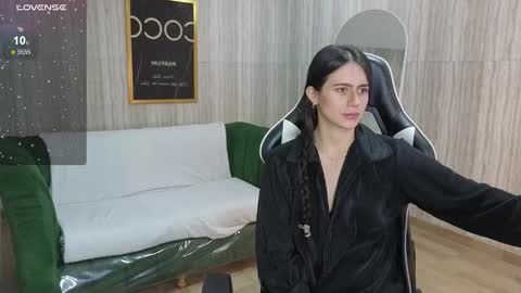 Bella online show from 09/20/25, 07:37