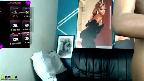 Baby Petite online show from 12/14/25, 09:30