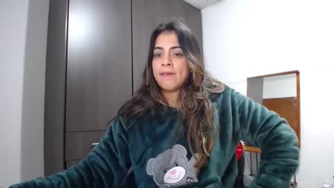 Baby online show from 01/05/25, 04:04