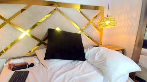 baby_scarleth_ online show from 04/09/26, 04:45