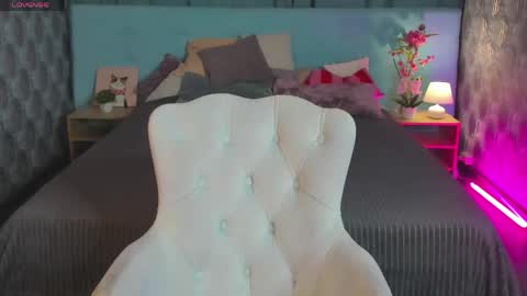 baby_sunsh1ne_ online show from 06/09/26, 01:39
