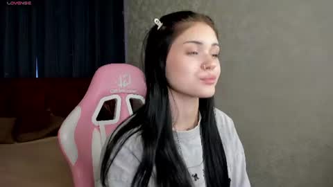 Snapshot of baby_sunsh1ne_ chatting on 07/05/26, 08:54 baby_sunsh1ne_ online show from 07/05/26, 08:54