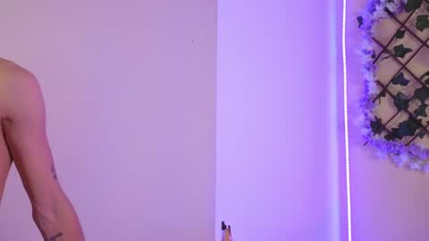  Dani  online show from 12/22/24, 07:44