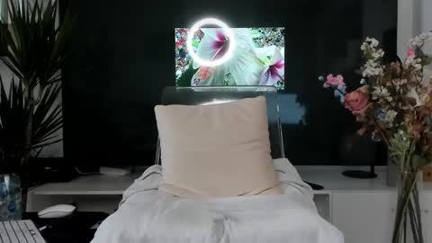 babyallya online show from 09/12/25, 07:52