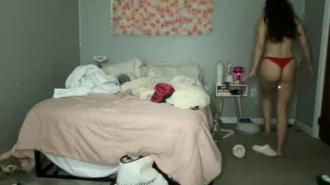 babyaves online show from 11/12/25, 07:09