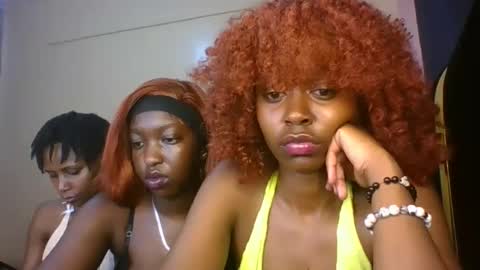babybrown online show from 04/23/26, 04:35