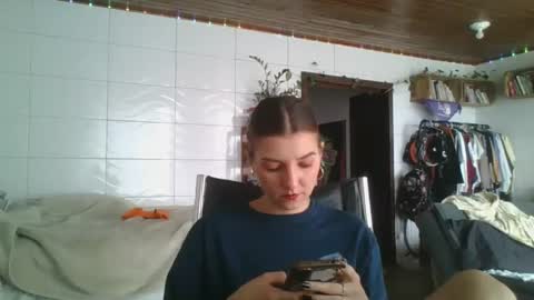 babydemon6 online show from 09/16/25, 01:45