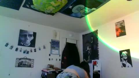 Snapshot of babydollalexiss chatting on 11/20/25, 01:06 babydollalexiss online show from 11/20/25, 01:06