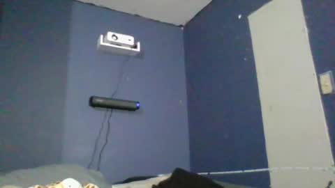 Snapshot of babyelle0 chatting on 12/08/24, 11:19 Your Highness Elle online show from 12/08/24, 11:19