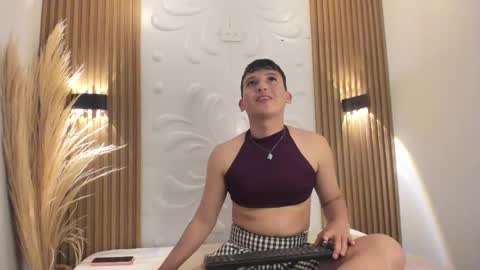 babyfemboy7 online show from 04/19/26, 08:00
