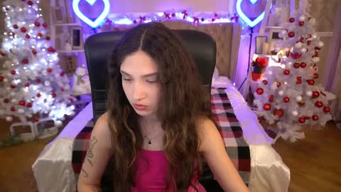 Snapshot of babyflowerr chatting on 12/15/24, 08:04 Sasha online show from 12/15/24, 08:04
