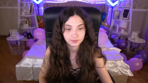 Snapshot of babyflowerr chatting on 01/18/25, 02:58 Sasha online show from 01/18/25, 02:58