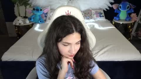 Snapshot of babyflowerr chatting on 10/03/25, 07:00 Sasha online show from 10/03/25, 07:00