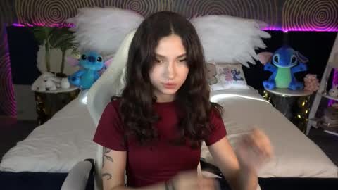 Snapshot of babyflowerr chatting on 10/06/25, 06:49 Sasha online show from 10/06/25, 06:49