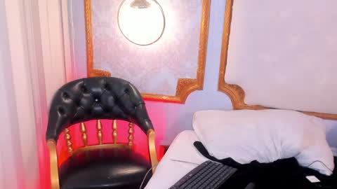 Snapshot of babyfoxxx_ chatting on 06/03/26, 02:33 babyfoxxx_ online show from 06/03/26, 02:33