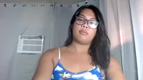 Snapshot of babyfreya_ chatting on 09/27/25, 05:12 Freya online show from 09/27/25, 05:12