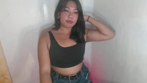 Snapshot of babyfreya_ chatting on 09/30/25, 11:37 Freya online show from 09/30/25, 11:37