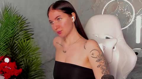 Sophia online show from 02/03/26, 03:48