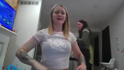 babykay03 online show from 10/26/25, 12:27