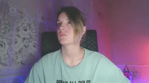 Sonya online show from 11/08/25, 06:40